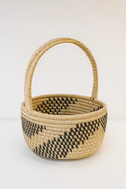 Nainileaf Handmade Oval Bamboo Carry Basket
