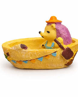 Nainileaf Hedgehog In a Boat Raisin Planter